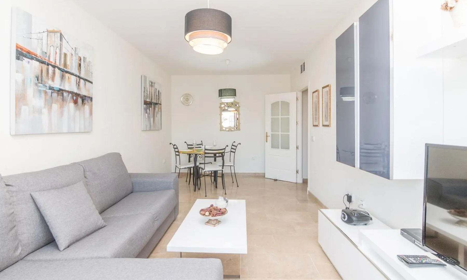 Appartement 2066-Apt 2 bedrooms on beach, tenis, gym, pool Manilva