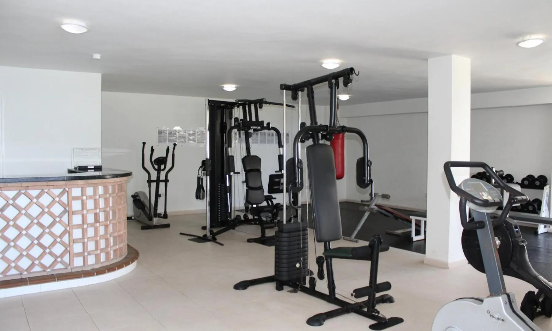 2066-Apt 2 Bedrooms On Beach, Tenis, Gym, Pool Manilva 0*,  Spain